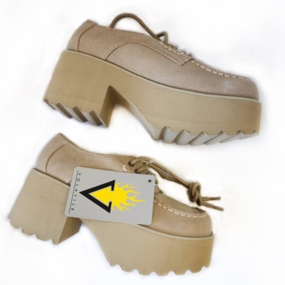 VOLATILE Shag Tan Suede Platform Oxford Shoes - Picture 2 of 4